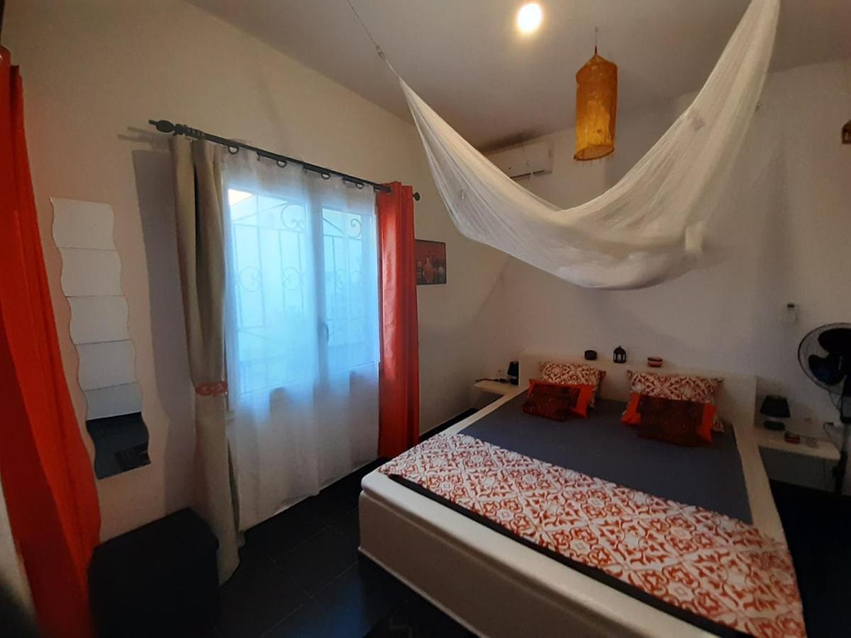 African Jaja Villa Piscine-Climatisation Popenguine Dış mekan fotoğraf